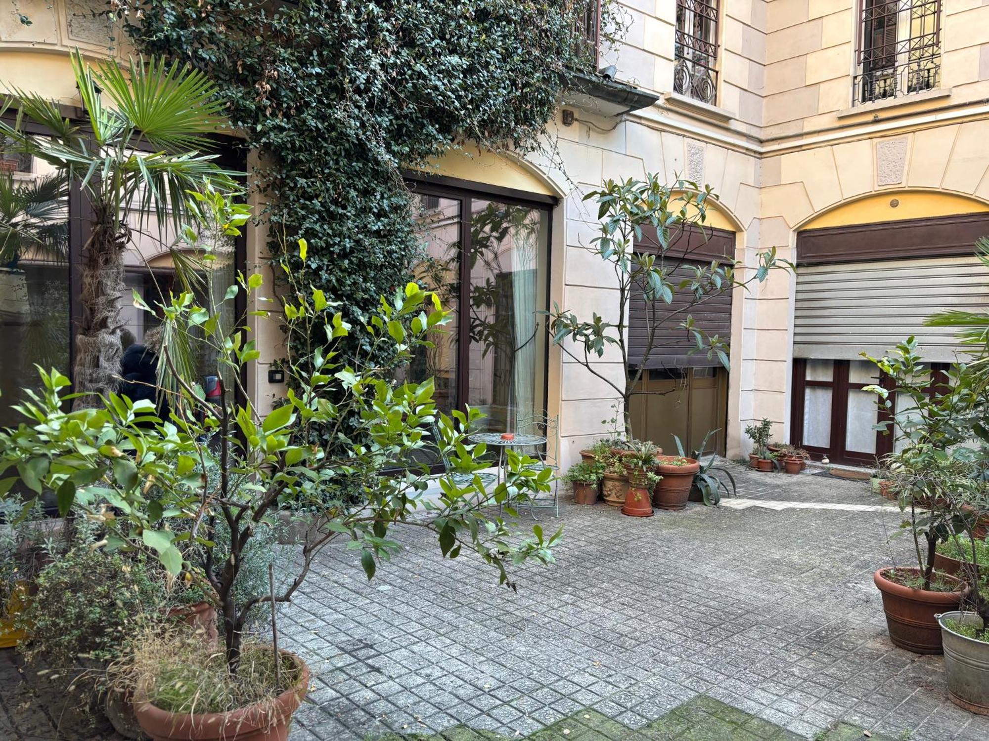 Luxury Loft Near Duomo And Garage Lägenhet Milano Exteriör bild